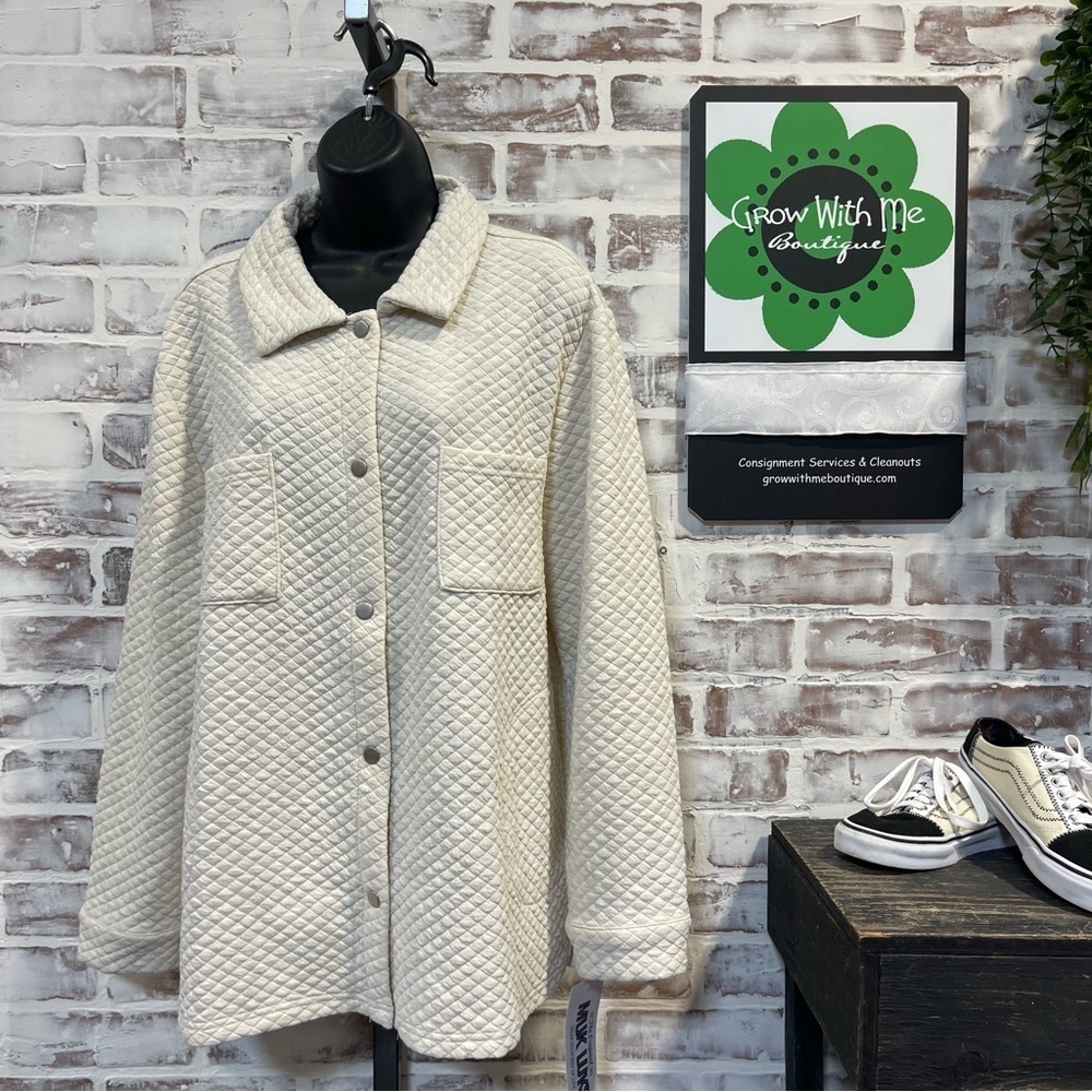 Muk Luks Quilted Cream Jacket large